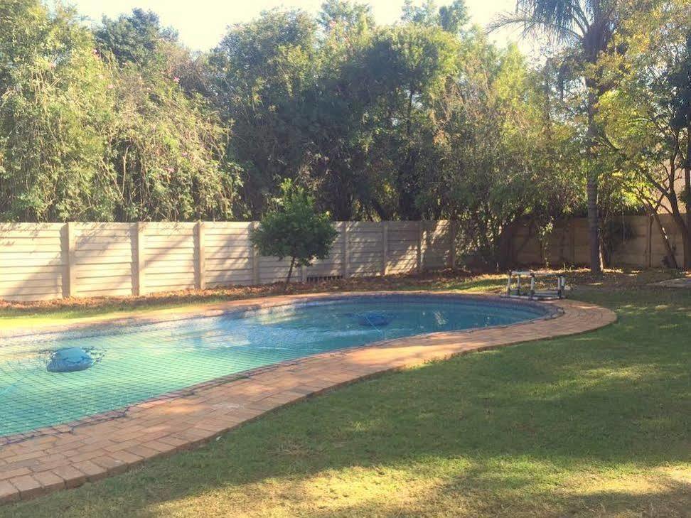 Nouveau Studios Pretoria Exterior foto
